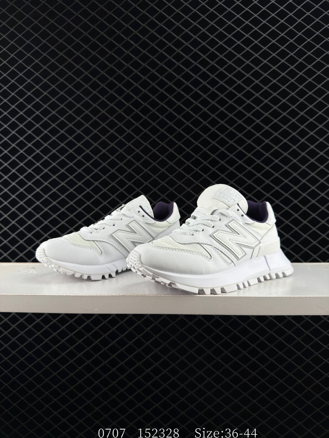 COMME des GARCONS HOMME x New Balance